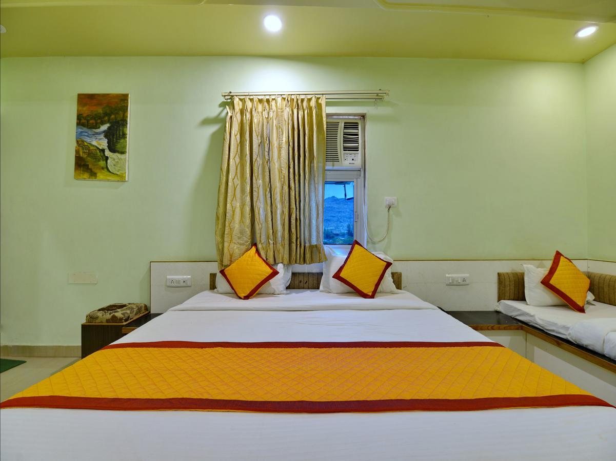 Oyo 2061 Hotel New Holiday Inn Ajmer Exterior foto